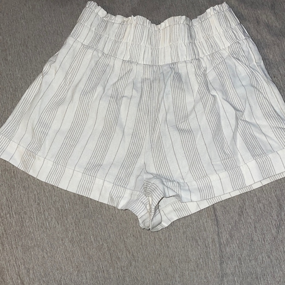 FOREVER 21 Shorts